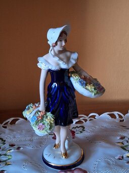 ZAHRADNICE porc.soška ROYAL DUX CHECHOSLOVAKIA VÝŠ.27CM - 3