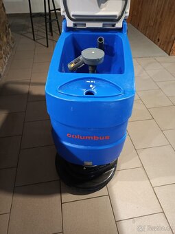 Čistič podlah - 3