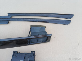 BMW e60 a e61 - interiér lišty v Bambus dekoru - 3