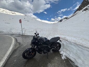 Yamaha MT09 - 2021 - LeoVince - 3