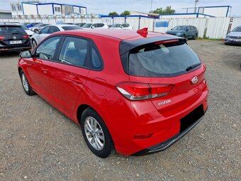 Hyundai i30 HB 1.0T-GDI 88kW COMFORT 1MAJITEL ČR ZÁRUKA - 3