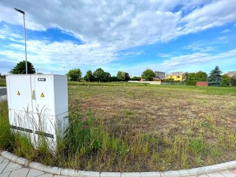 Prodej stavební parcely 612 m2 - Pečky - 3