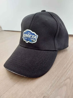 Nová kšiltovka Kometa - 3