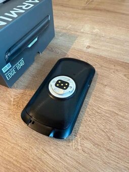 Garmin EDGE 1040 Solar - obal - 3
