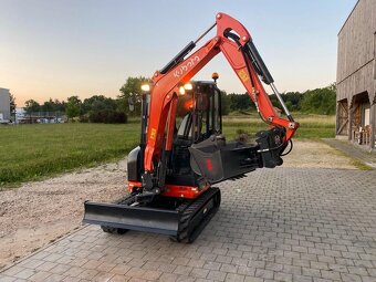 Minibagr Kubota KX027-4 - 3