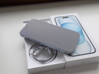 APPLE iPhone 15 128GB Blue - ZÁRUKA - TOP STAV - 3