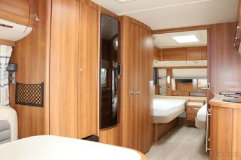 PRODÁM obytný vuz, karavan |Fendt Diamant•560SG|pro 4 osoby - 3