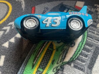 Disney autíčko z filmu Cars - 3