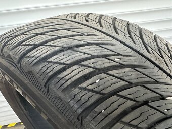 Michelin Pilot Alpin 5 SUV 235/50R19 - 3