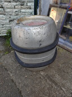 Starý pivní Alu sud - 3