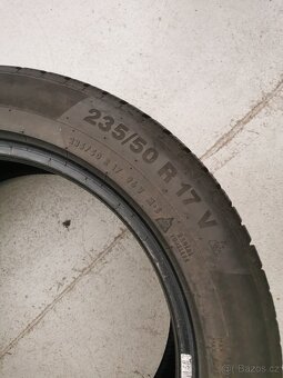 Prodám sadu 4ks zimních Pneu 235/50/17 - 3