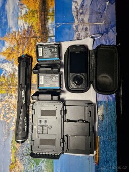 Kamera Insta 360 X3 - 3