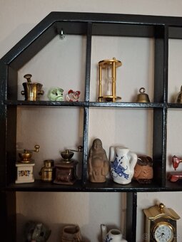 Vitrína s miniatury - 3
