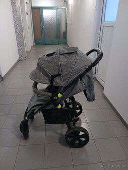 Sportovní kočárek - 3