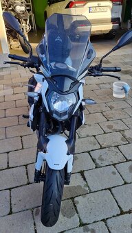 Benelli bn125 - 3