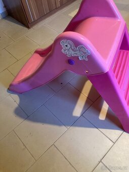 Prodáme skluzavku - 3