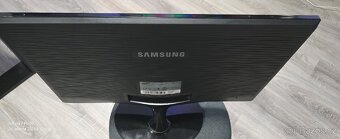 21.6" Samsung S22A300H černý - 3