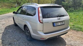 Ford Focus kombi 1.6, r.v. 2010 - 3
