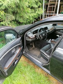 Bmw 745i e65 - 3