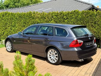 BMW 325XI 160kW E91 R6 - Bi-Xenon /PO SERVISNÍ INSP/ KRÁSNÝ - 3