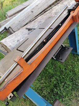 Tabulkové nůžky na plech Jesan NTP 1000/2,5 J - 3