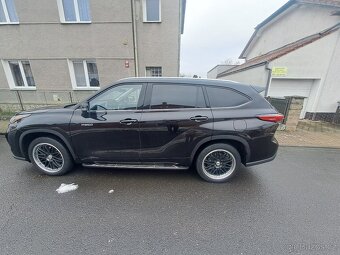Toyota Highlander - 2.5l – HYBRID - AWD-i - 182kW - 7MÍST - 3
