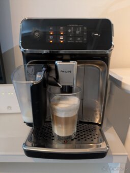 Kávovar Philips 2300 EP2336/40 - 3