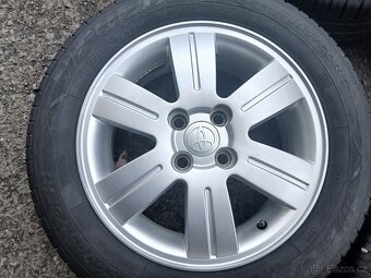 Sada Orig ALU kol Toyota 195/60R15 letní - 3