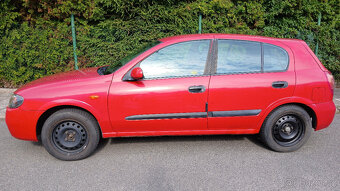 Almera 1.5i 2003 - 3