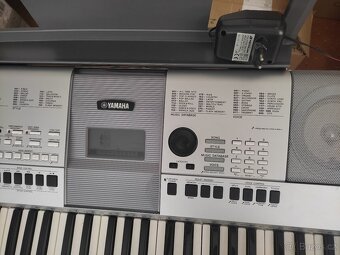 Sestava Keyboard Yamaha PSR E 413+adaptér+stojan na klávesy - 3