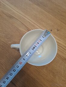 Stary porcelánový hrníček - 3