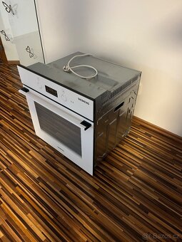 vestavná trouba MORA - 3