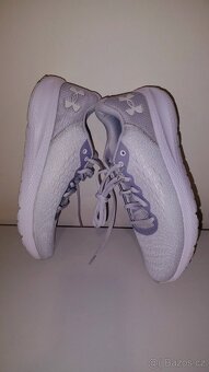 Tenisky 37 a 39 Under Armour - 3
