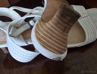 Dámské bílé sandály Esprit, vel. 39 - 3