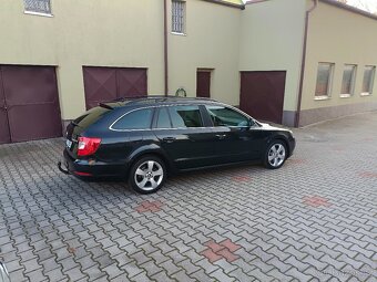 Superb 2.0 Tdi 103 kW DSG combi Elegance - 3