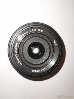 Olympus M.ZUIKO 14-42 Pancake - 3