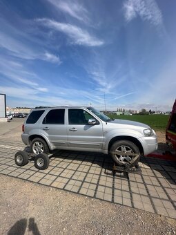Ford Maverick 3.0 v6 LPG na díly - 3