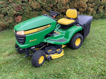 Zahradní traktor John Deere X 300 R - 3