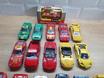 Bburago 1/43 - 3