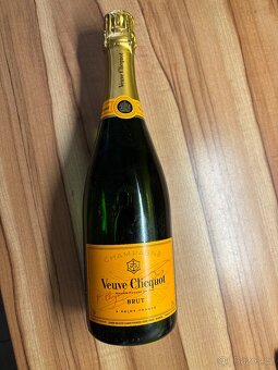 Alkohol, rum, whisky, gin, champagne - 3