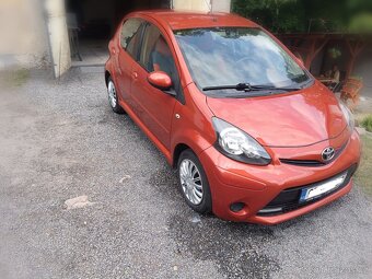 Toyota aygo 1.0 VVT-i 2012 - 3