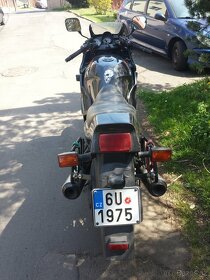 Yamaha fz 750 r.v.85 - 3