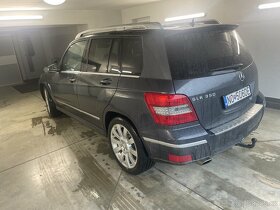 mercedes - 3