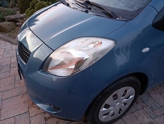 Toyota Yaris 1.0 i,rok2006,klima,org.km,po STK,top - 3
