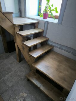 Prodám dřevěné schody - 3
