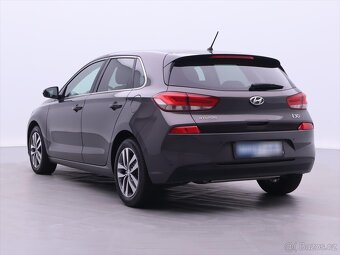 Hyundai i30 1,0 T-GDI 88kW Klimatizace (2017) - 3
