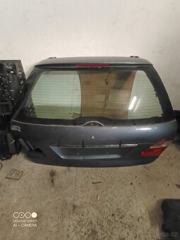 prodám dveře a páté dveře mercedes benz 211 kombi - 3