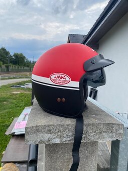 Retro helma - 3