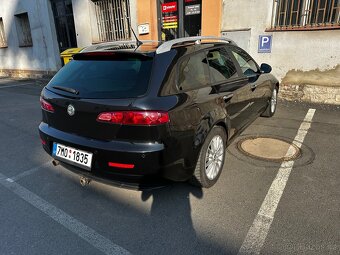 Alfa Romeo 159 1.9 85 kW - 3