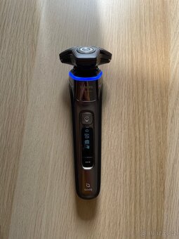 Philips Series 9000 - 3